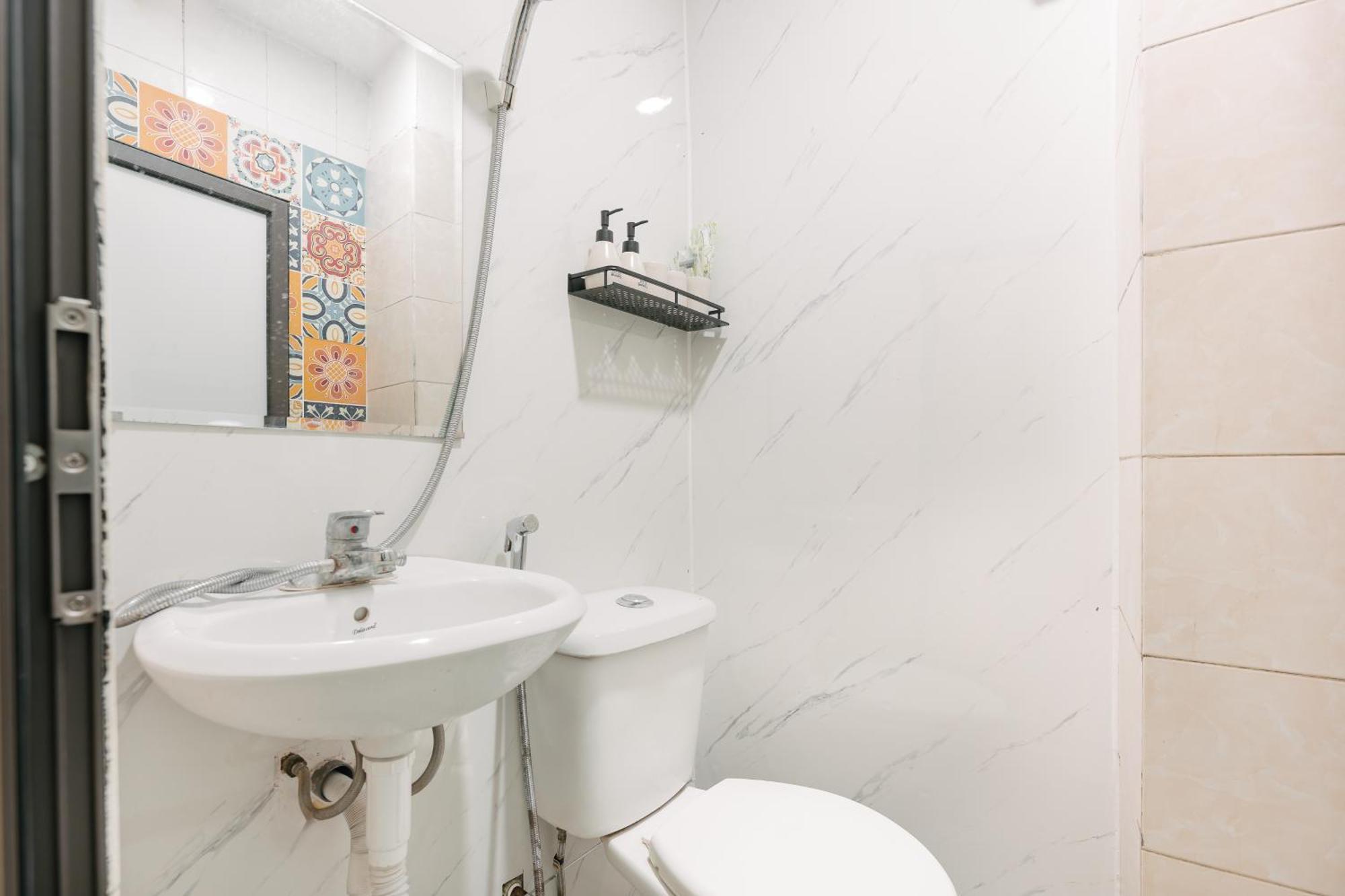 E Village Hotel Ханой Экстерьер фото